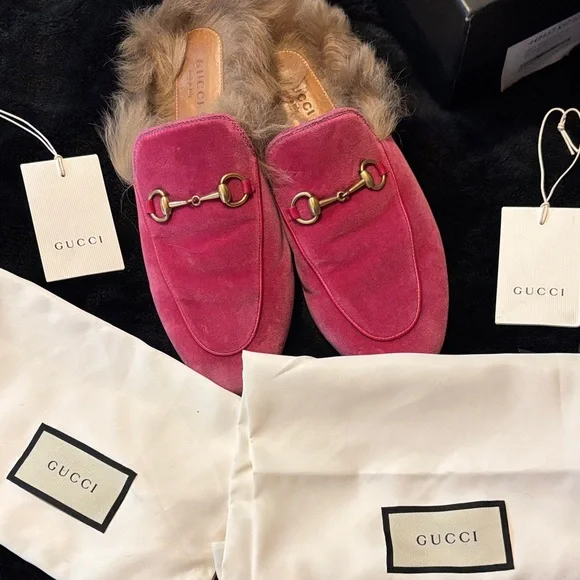 Gucci Pink Suede Mules with Fur and Gold Accent - Picture 9 of 10